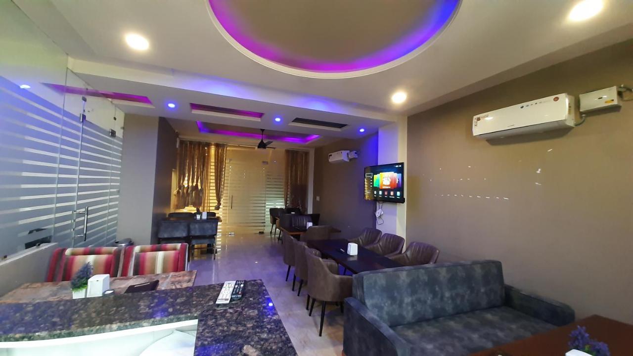 Hotel Ventures Inn Amritsar Exteriör bild